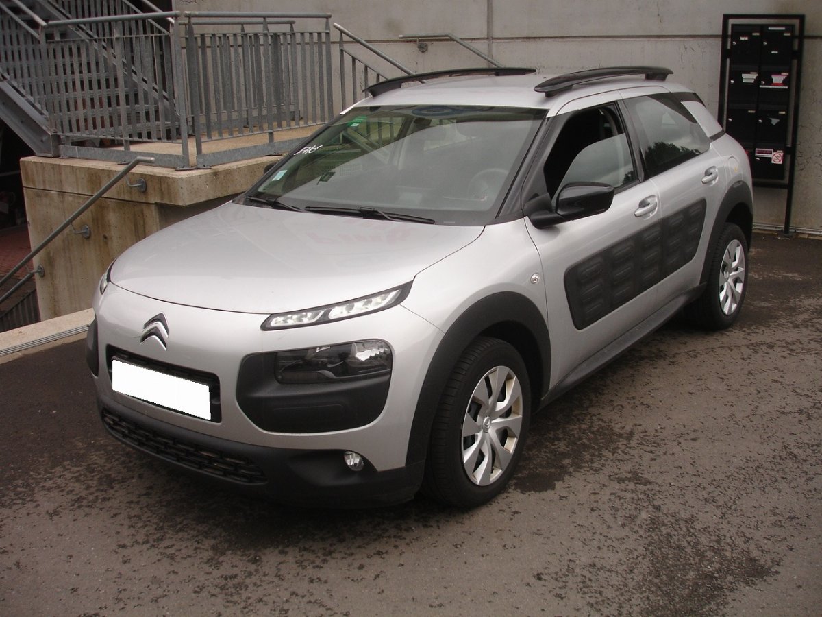 CITROEN 1.6 BLUEHDI FEEL CACTUS
