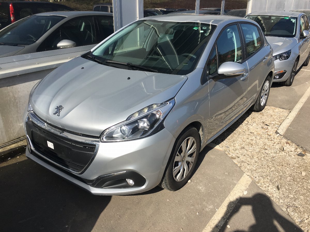PEUGEOT 1.6 B-HDI 75 ACTIVE 208