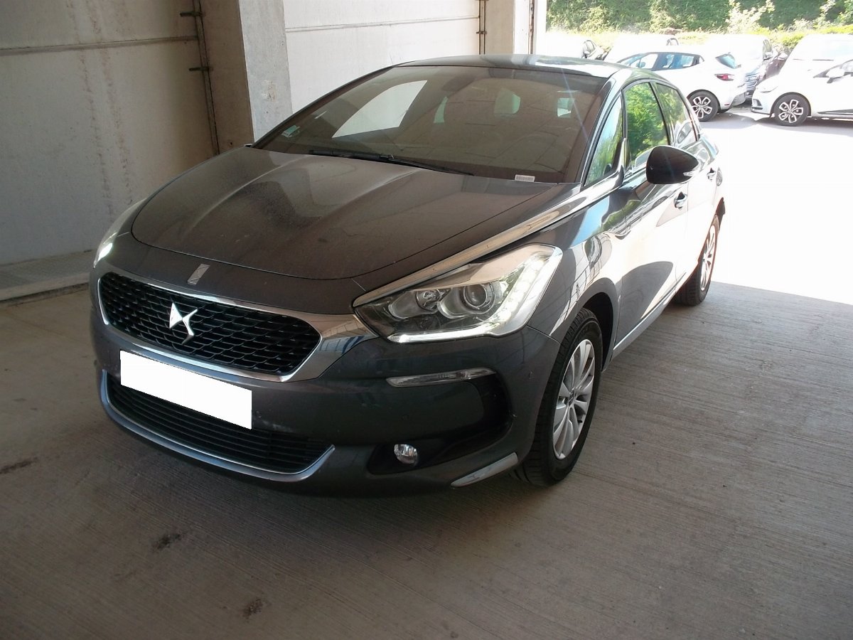 DS 1.6 BLUEHDI 120 SO CHIC DS5