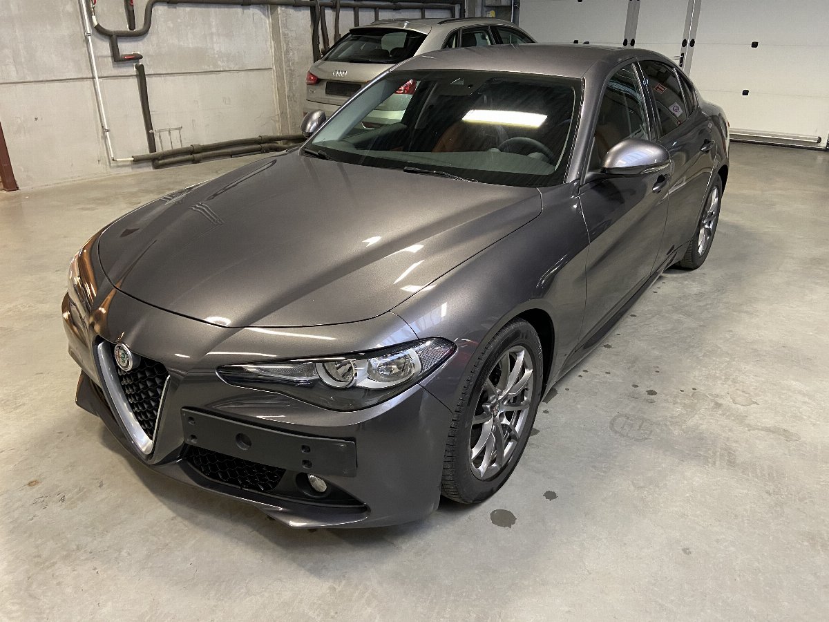 ALFA ROMEO 2.2 JTDM 136 BVA SUPER GIULIA