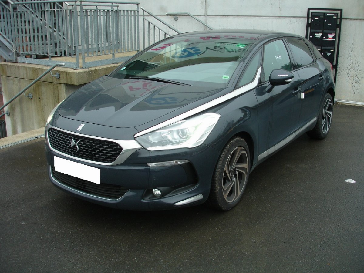 DS 2.0 BLUEHDI 150 BE CHIC DS5 NEW