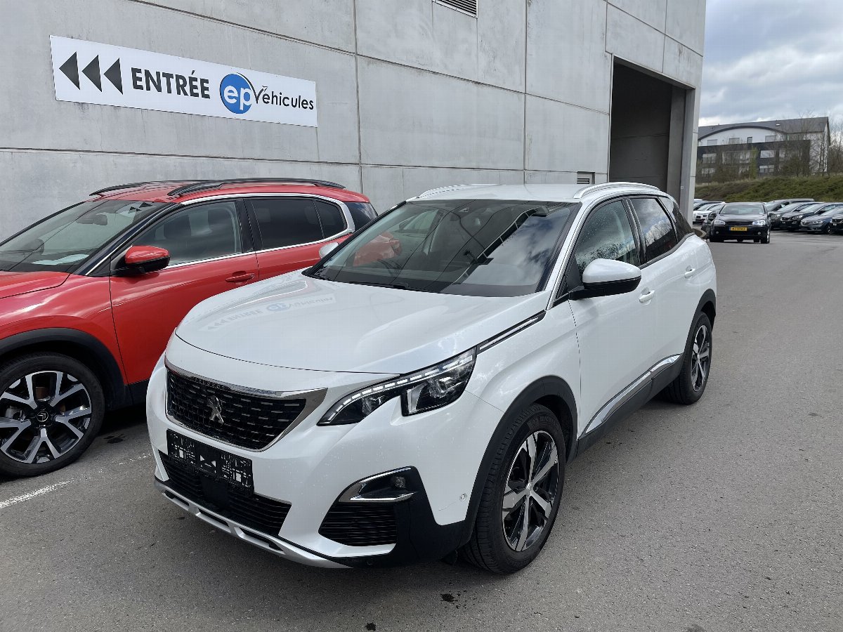 PEUGEOT 1.5 B-HDI 130 ALLURE 3008