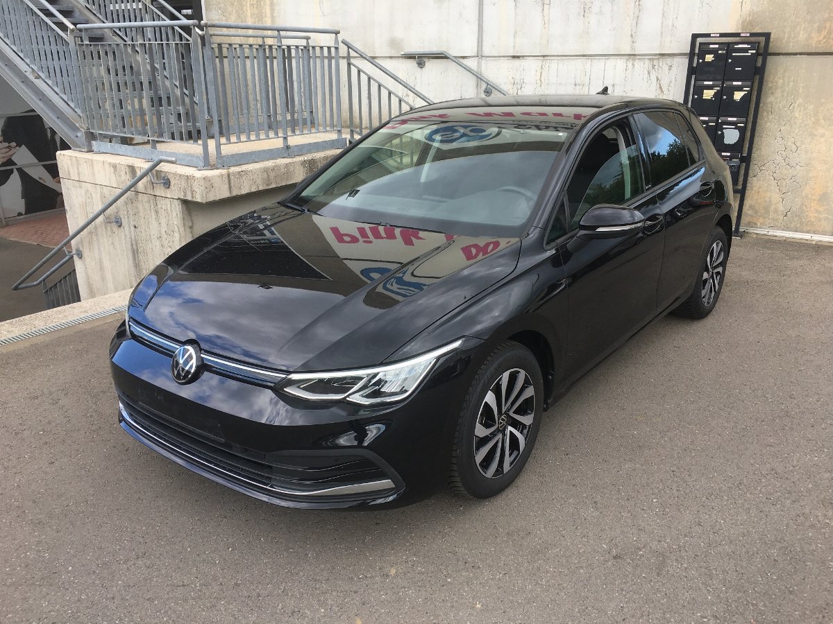 VOLKSWAGEN 2.0 TDI 115 ACTIVE GOLF VIII