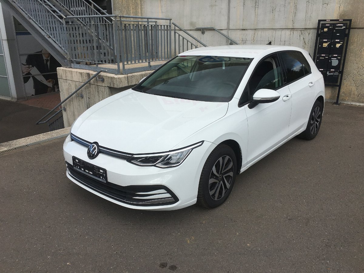 VOLKSWAGEN 2.0 TDI 115 ACTIVE GOLF VIII