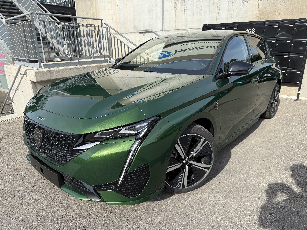 PEUGEOT 1.5 B-HDI 130 EAT8 GT 308