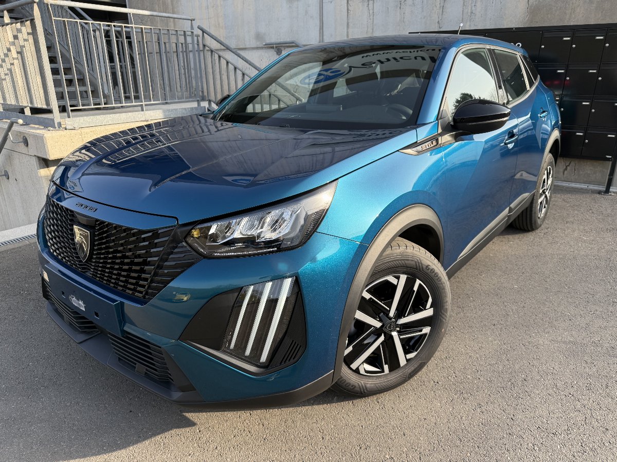 PEUGEOT 1.2 PURETECH 100 STYLE 2008