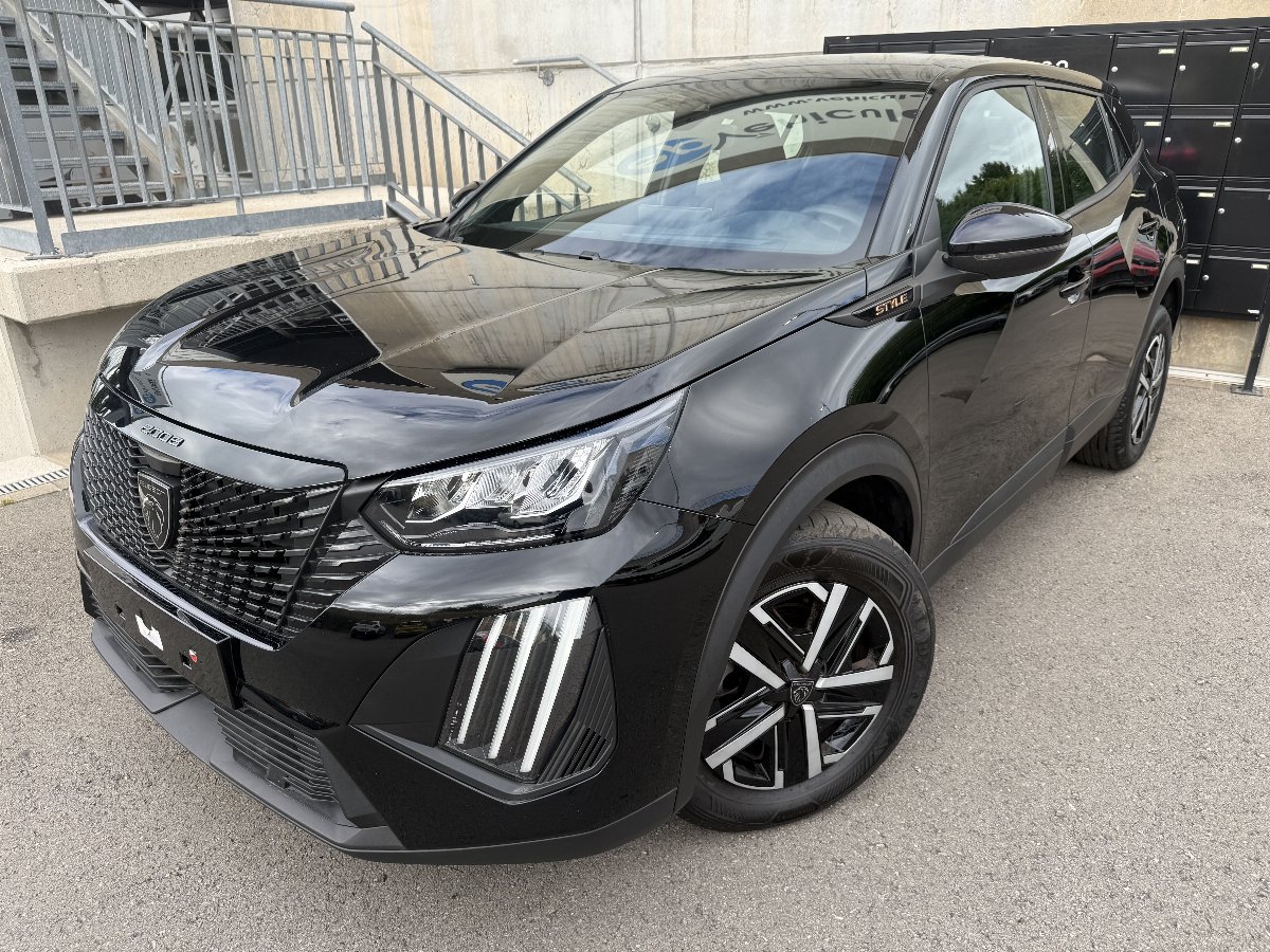PEUGEOT 1.2 PURETECH 100 STYLE 2008